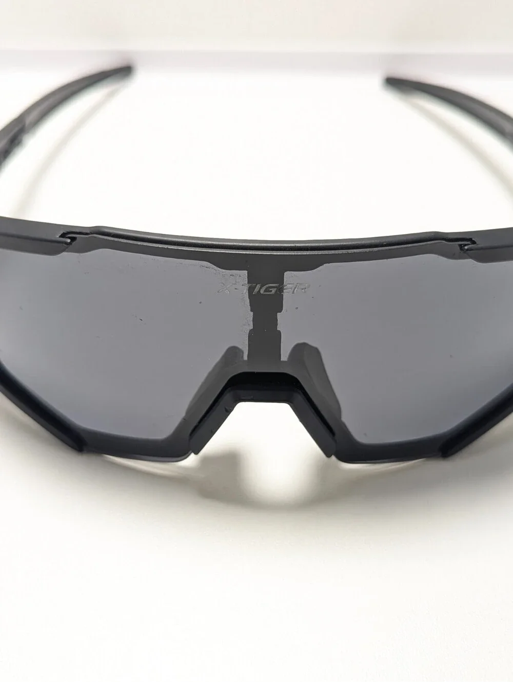 X-TIGER Casual Smoke UV Black Outdoor Wraparound Cycling Men's Sport Sunglasses